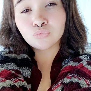 Meet your Posher, Shyla